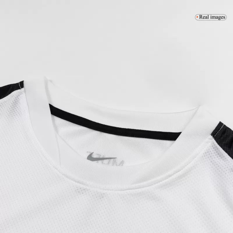 Retro 2010/11 Manchester United Away Soccer Jersey